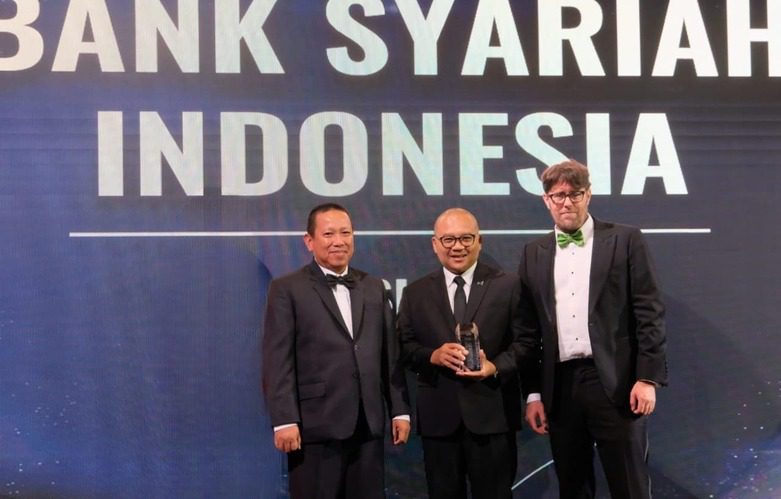 BSI Raih digital award