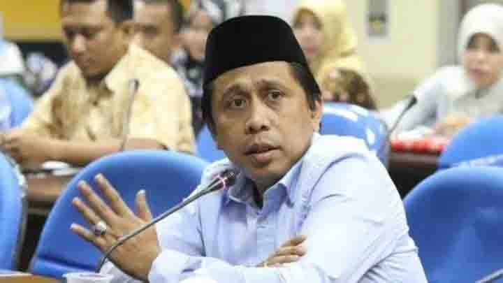 anggota dprd meskh raymond