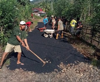 kades biayai jalan