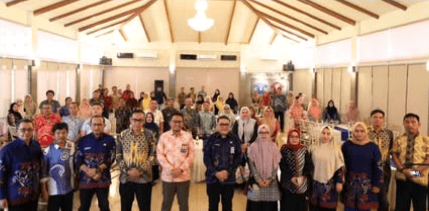 rapat stunting dpkb