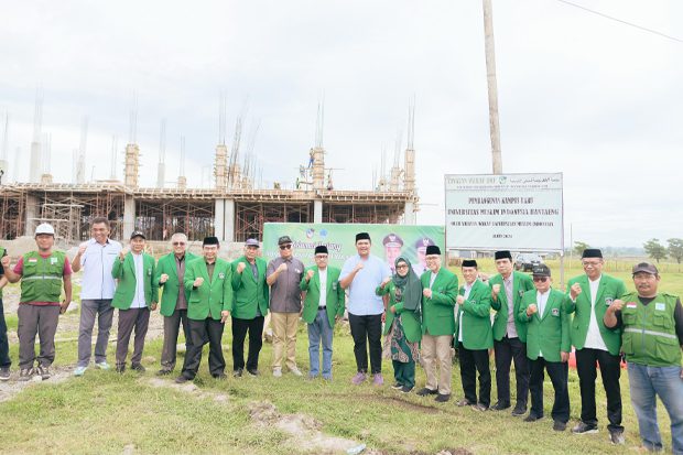 kampus-umi-bantaeng-resmi-buka-pendaftaran-mahasiswa-baru-bupati-uji-nurdin-beri-apresiasi-pxg