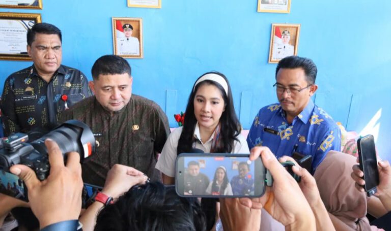 Wamen ISyana