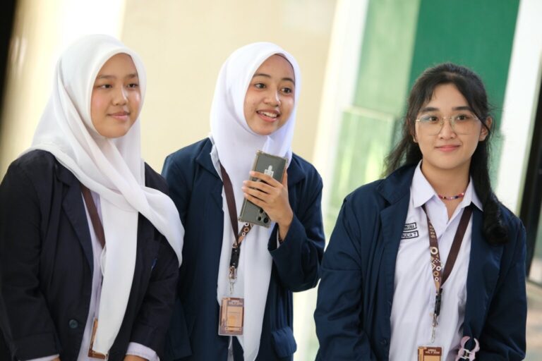 debat pelajar