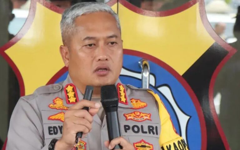 kapolres sleman edi (1)
