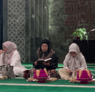 seari bersama yatim