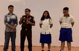 Jaksa Masuk Sekolah
