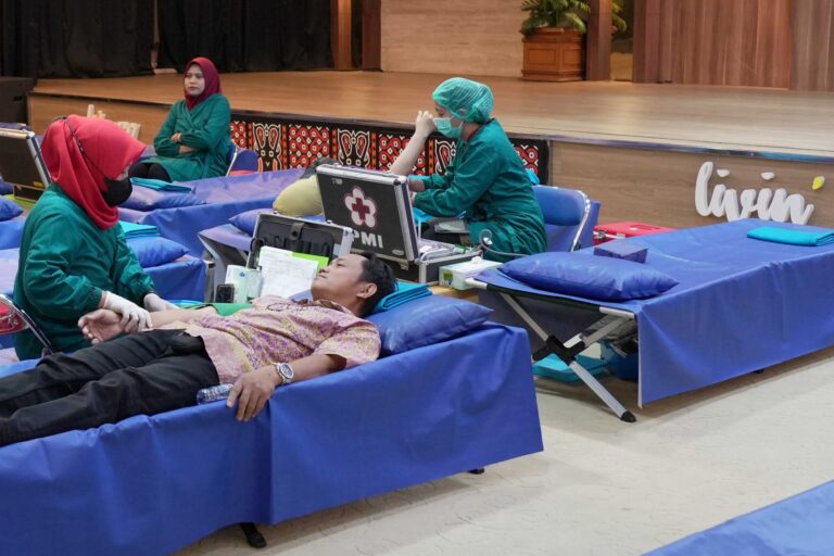 hut bank mandiri