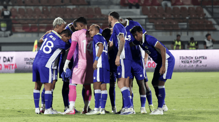Persib Bandung vs Bali United