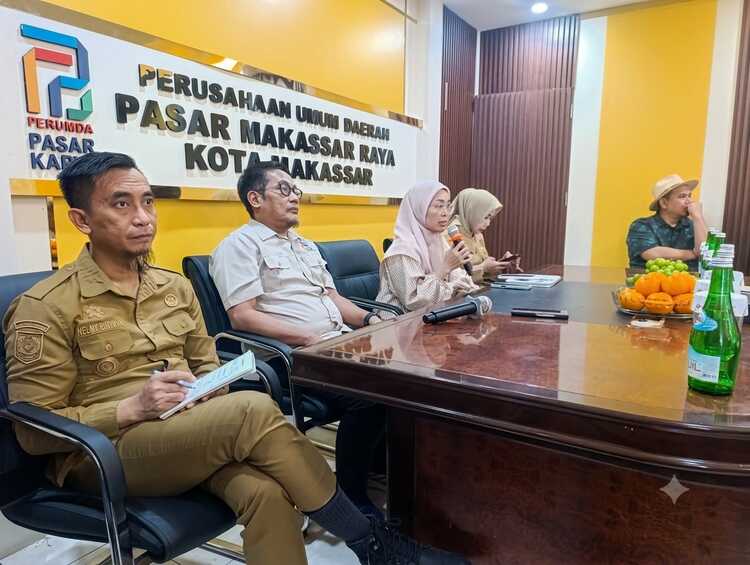 Sampah di Pasar