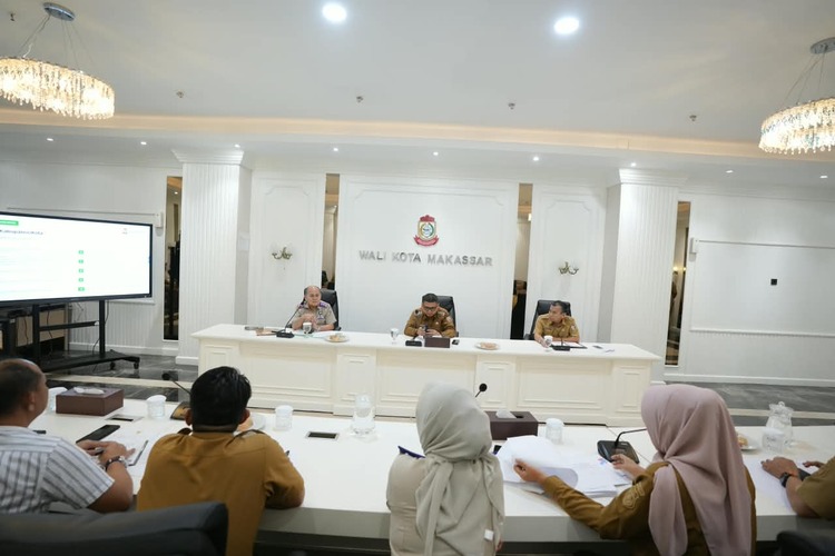 Jembatan Barombong